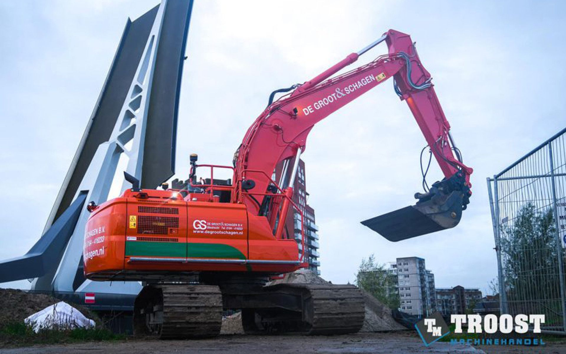 Case CX210E voor De Groot & Schagen