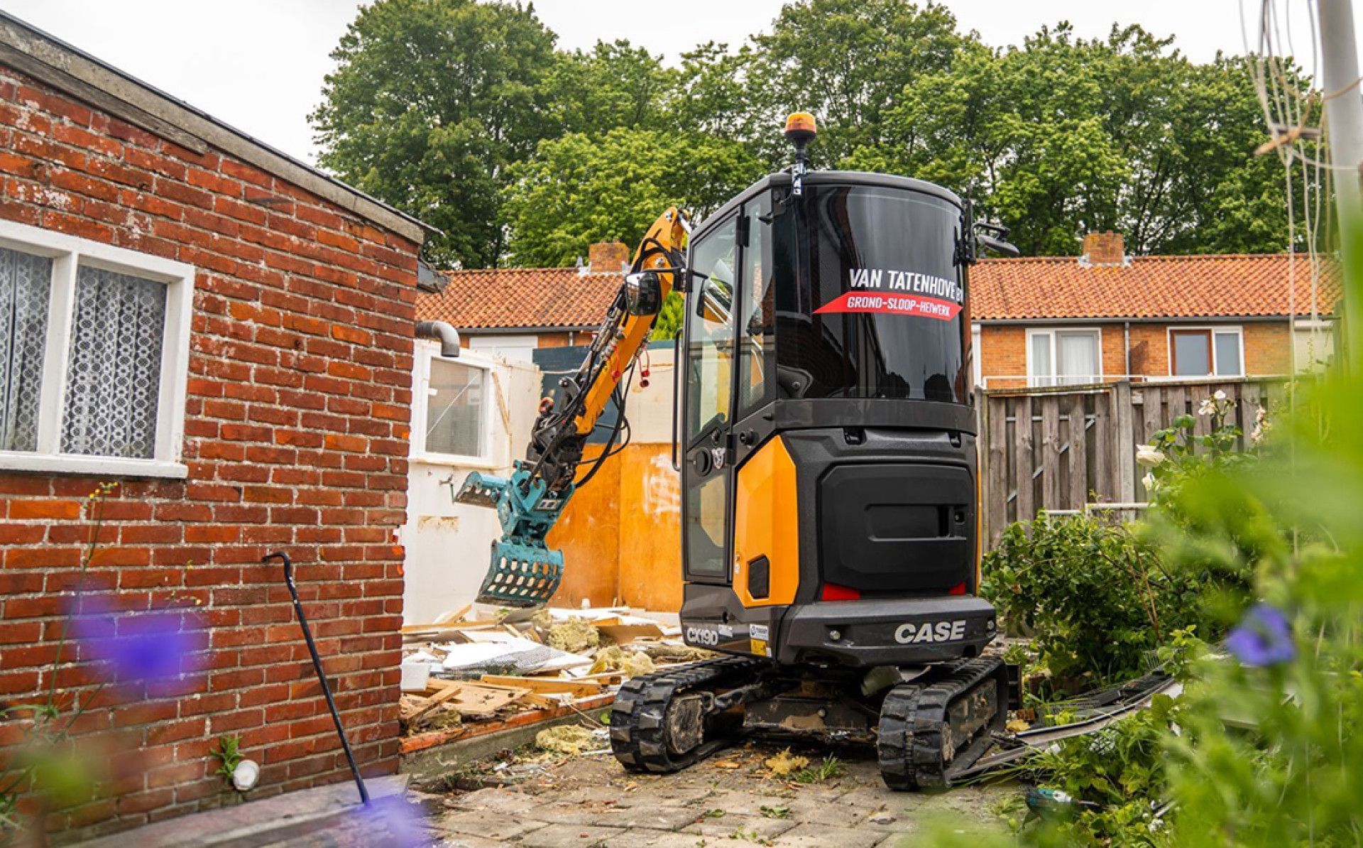 Aan het werk met een nieuwe Case CX19D