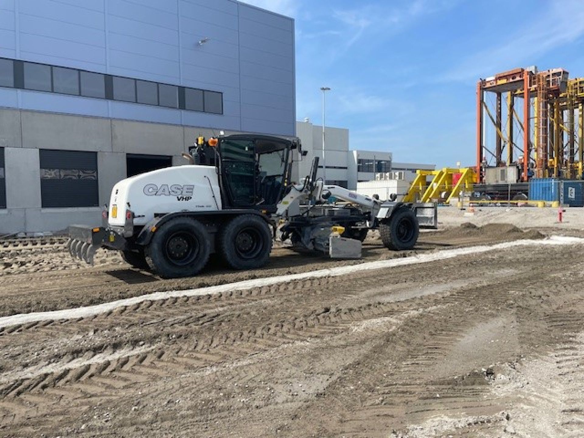 Nieuwe grader Case 856D AWD EH voor ADUCO Nederland - 3