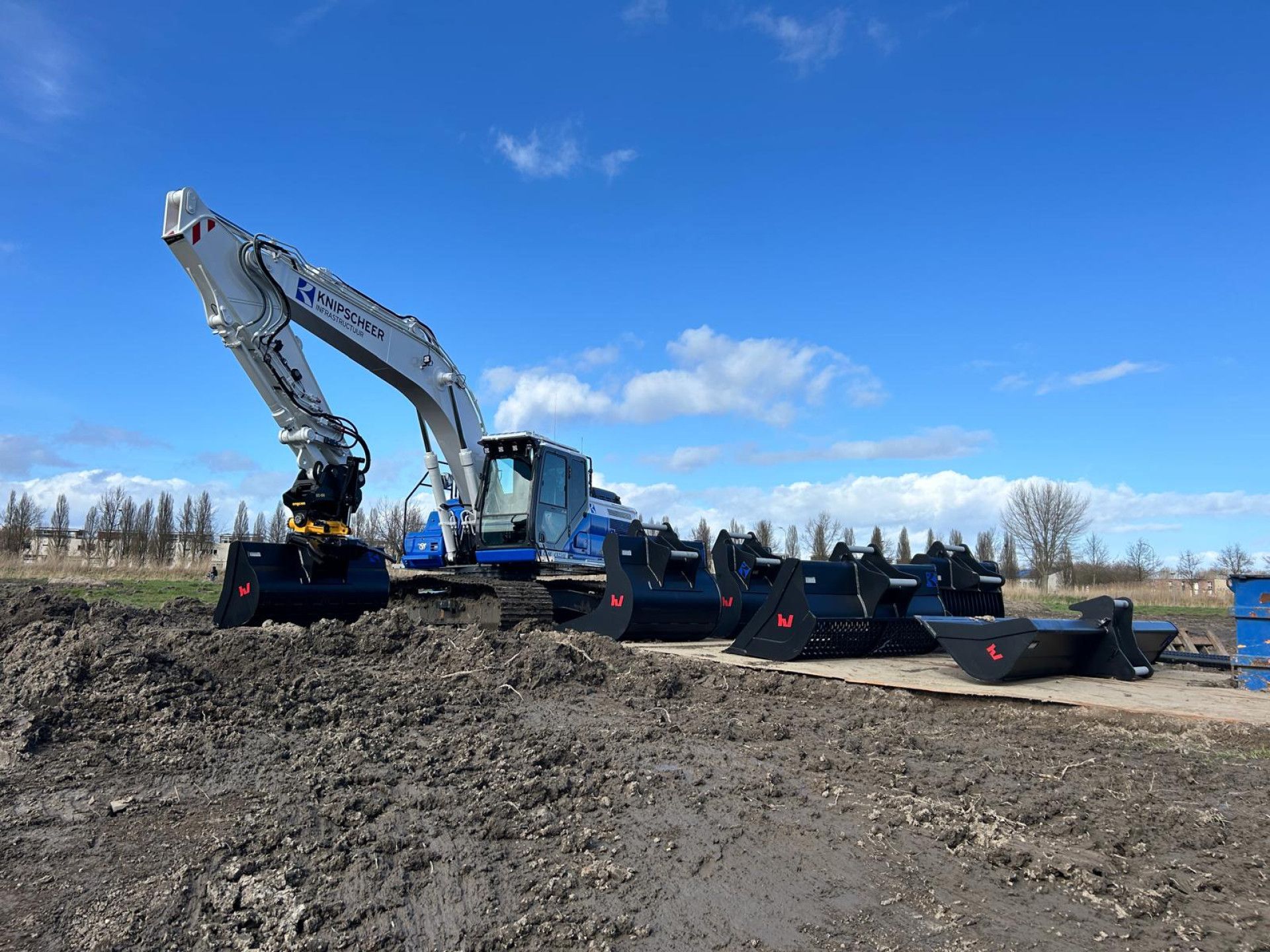 Case CX250E rupsgraafmachine voor Knipscheer - 2