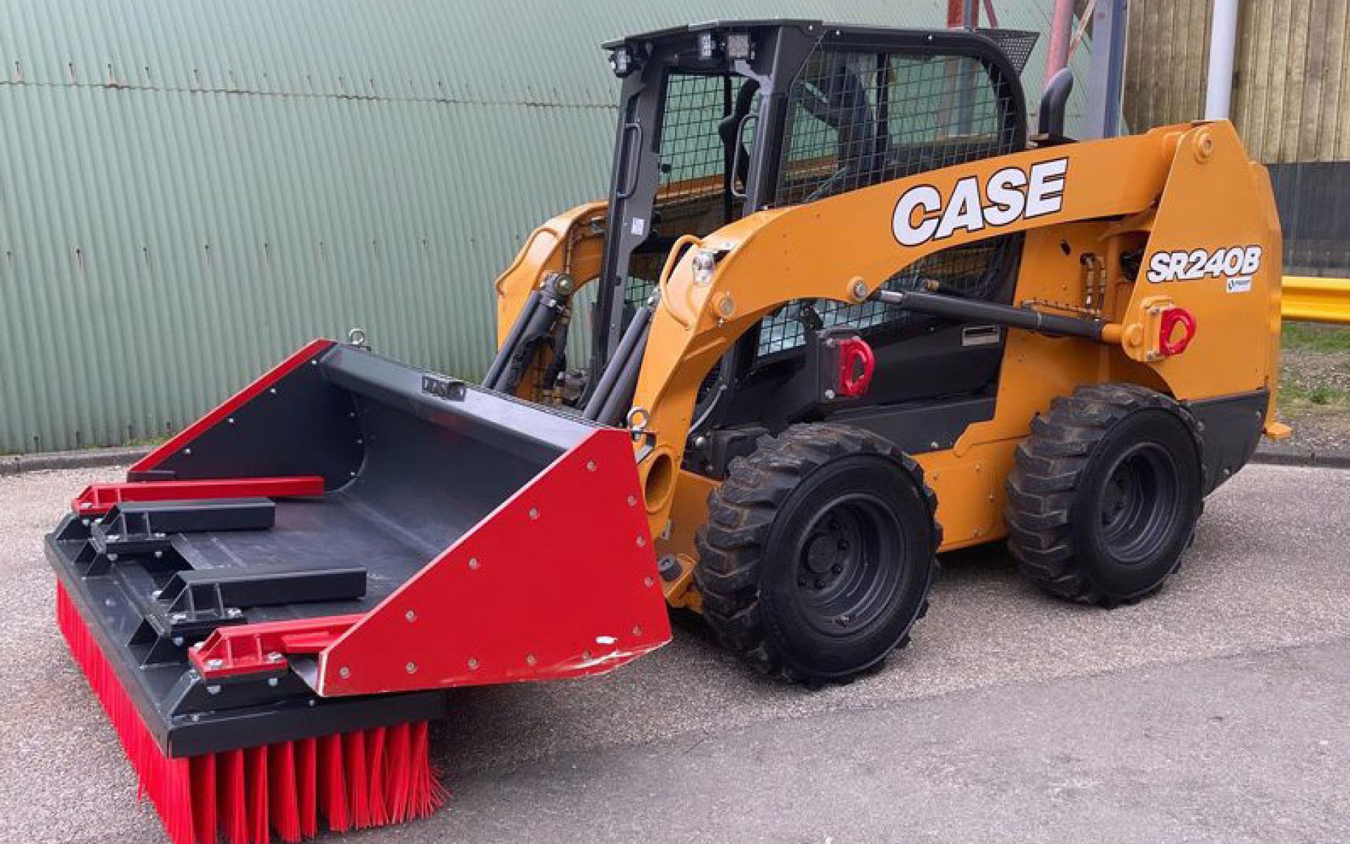 Case SR240B schranklader voor Nobian