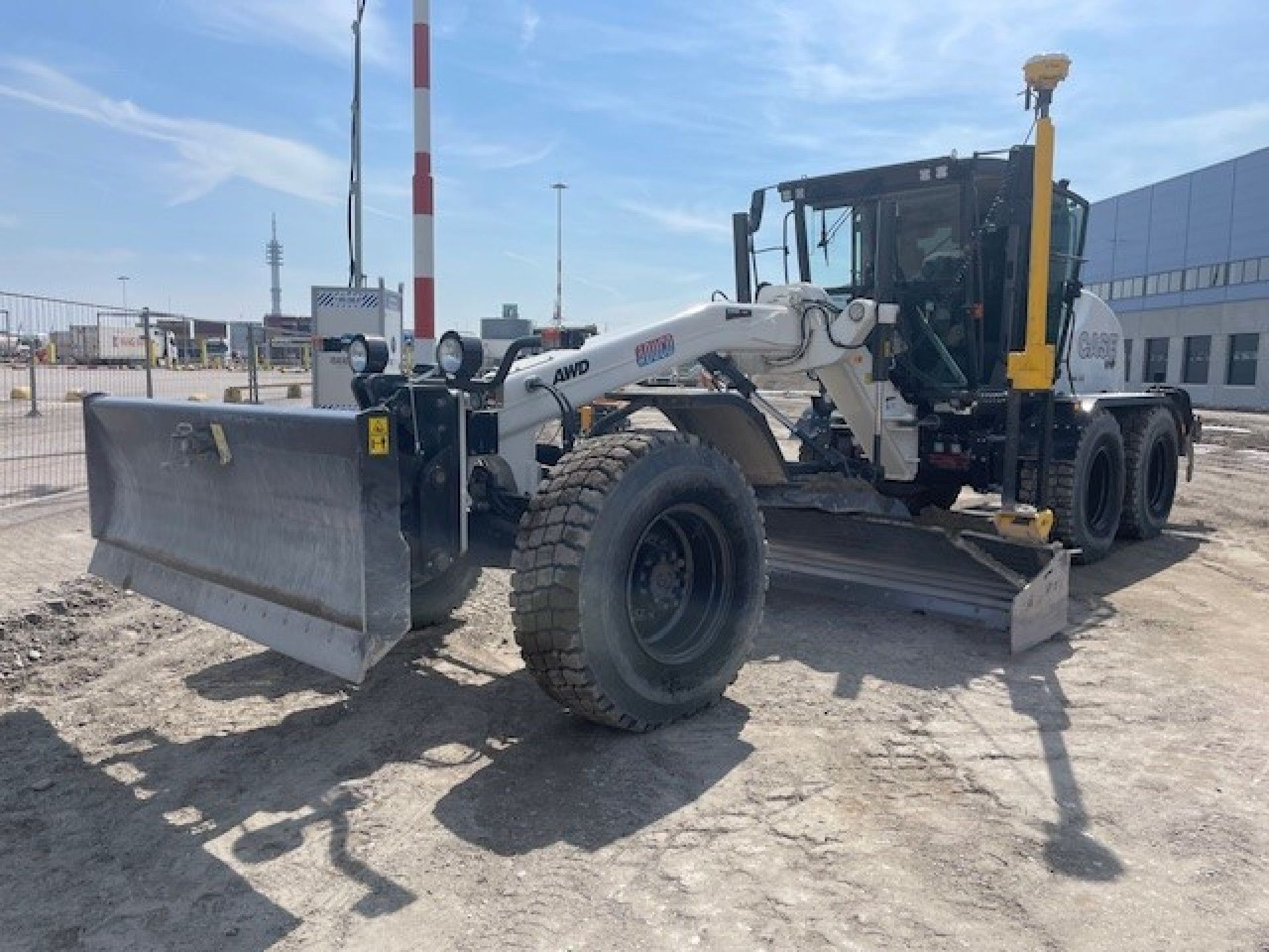 Nieuwe grader Case 856D AWD EH voor ADUCO Nederland