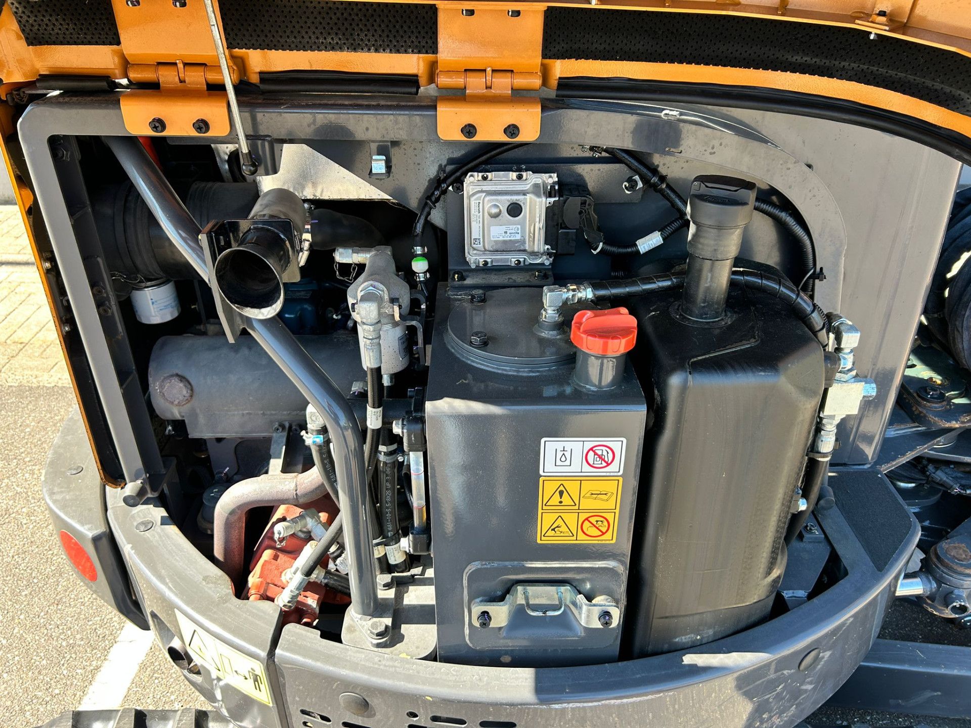 Case CX26C - 9