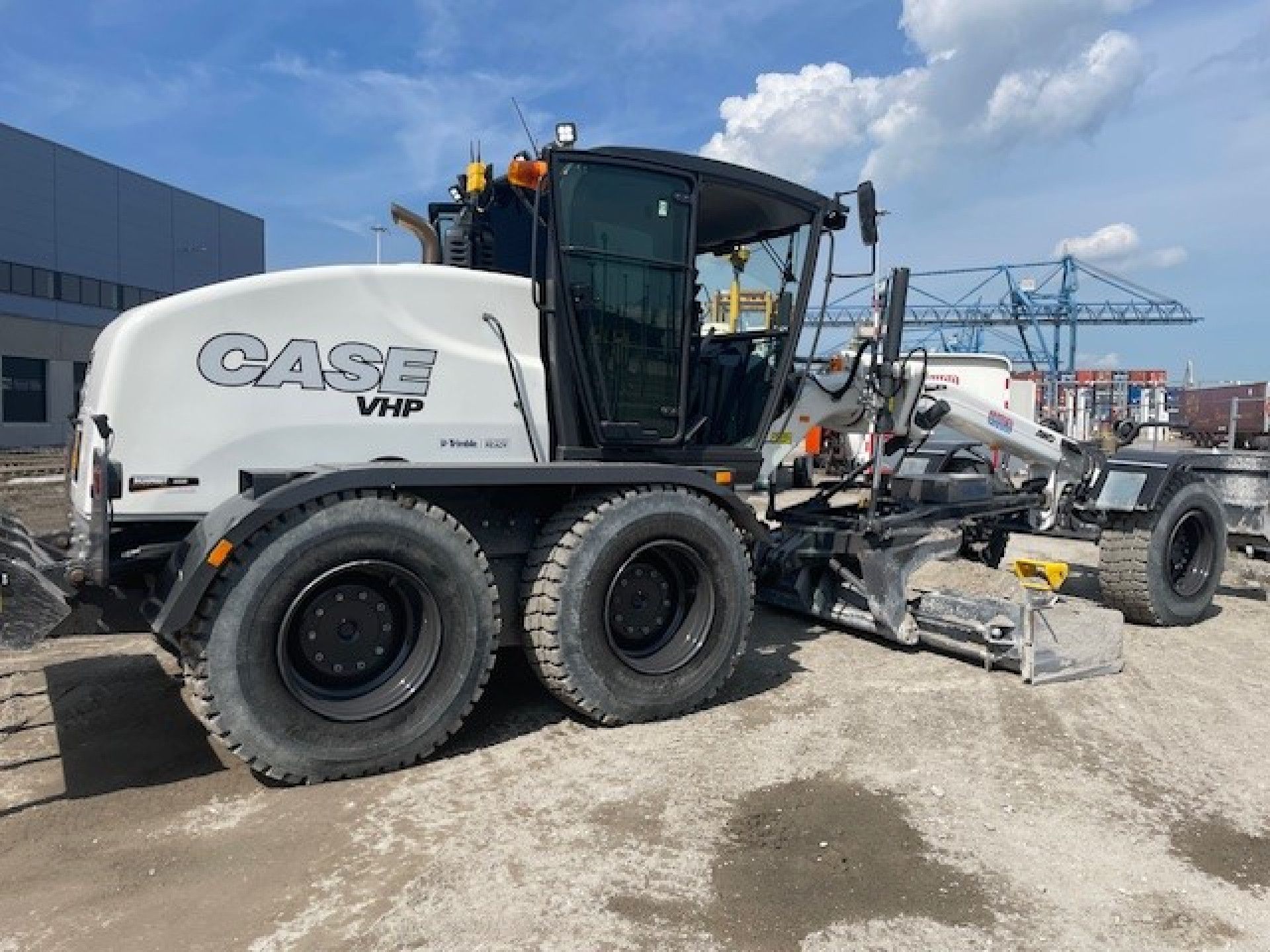 Nieuwe grader Case 856D AWD EH voor ADUCO Nederland - 2