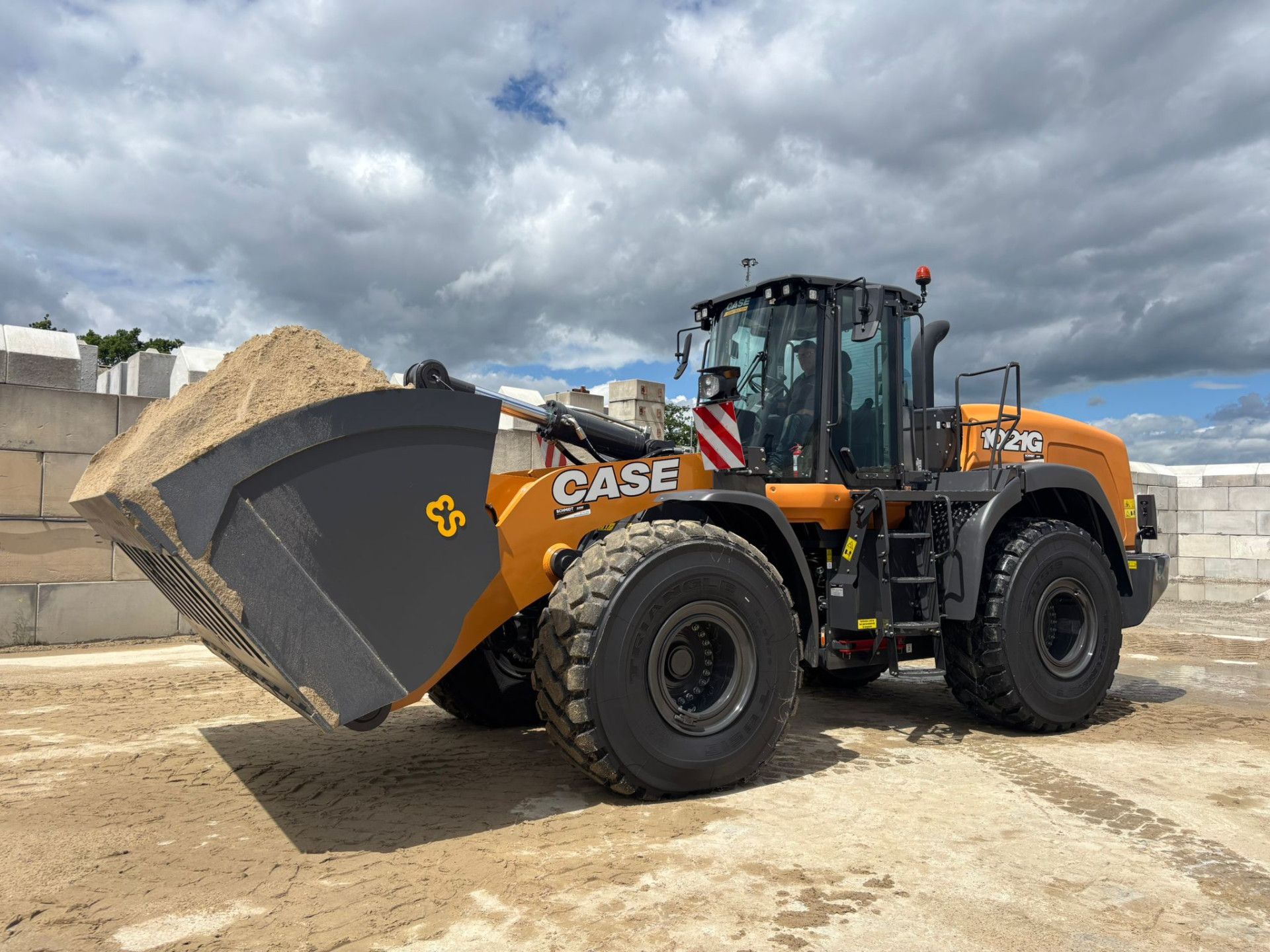 Tweede Case 1021G wiellader voor ABC Mortel - 3