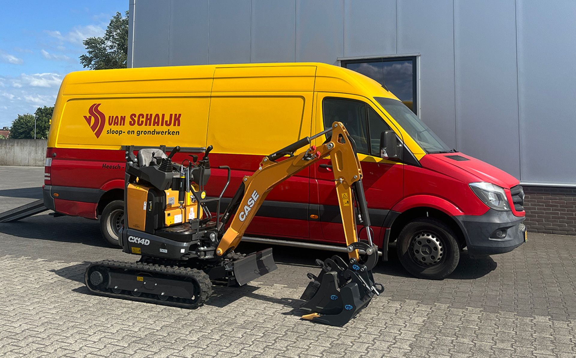 Case CX14D voor Van Schaijk Sloop- en Grondwerken
