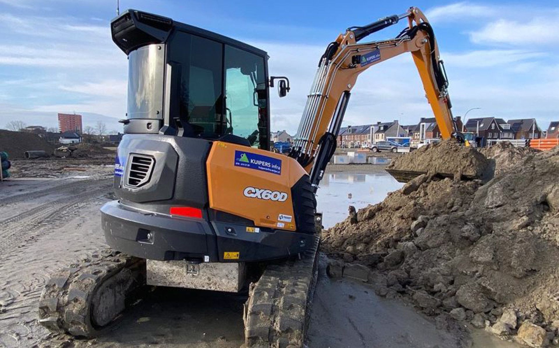 Case CX60D voor Kuipers Infra Strijen