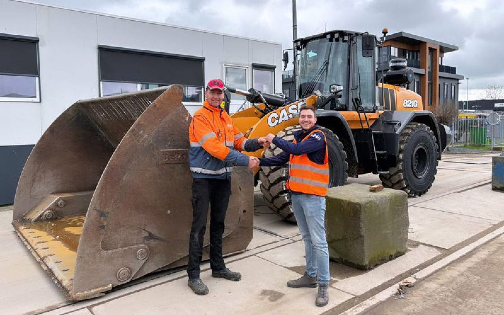 Case 821G wiellader voor KoreNet