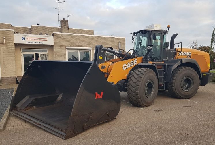 Nieuwe Case Wiellader voor Fleuren Middelharnis BV