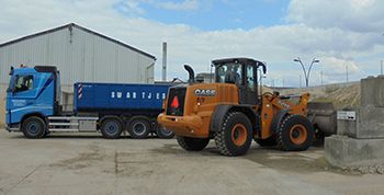 Swartjes Transport heeft Case machinepark up-to-date