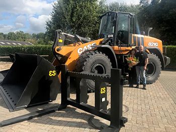 Complete Case 821G wiellader voor Kees Limburg Verhuur
