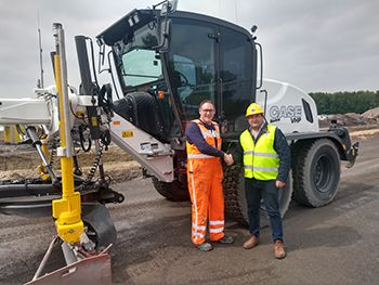 Aduco Nederland investeert in supercomplete nieuwe Case 856C AWD grader
