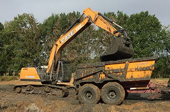Case CX250D voor Cor Reuten en Zn. Maasbracht