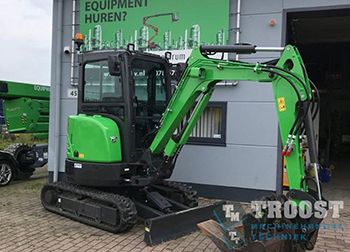 Nieuwe Case CX26C voor Verhuurcentrum Binnenmaas uit â€™s Gravendeel
