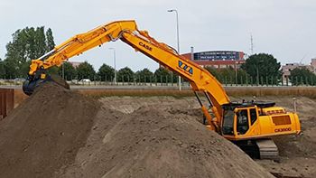 Case CX350D voor Verboon Maasland