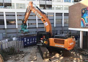 Nieuwe Case CX370D voor Sint Nicolaas BV