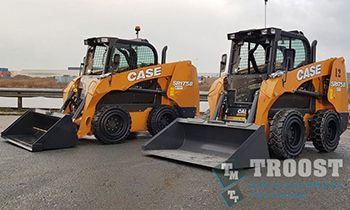 Twee nieuwe Case SR175B schrankladers voor Dycore