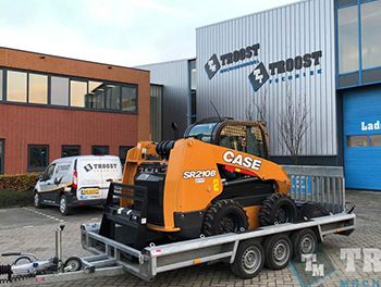 Twee Case SR210B schrankladers voor Sagro BV