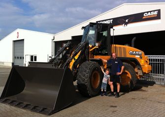 CASE 621F-XT geleverd aan Grondverzet Vilsteren B.V.