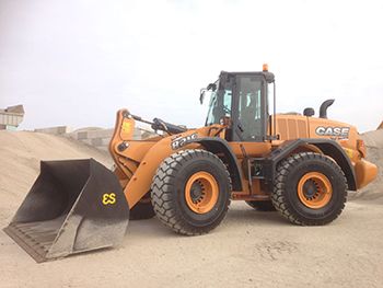 Tweede Case 821F wiellader voor ABC Mortel