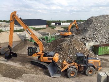 Zware Case wiellader voor Sando Puinrecycling