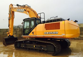 Case CX350D voor Sando Puinrecycling